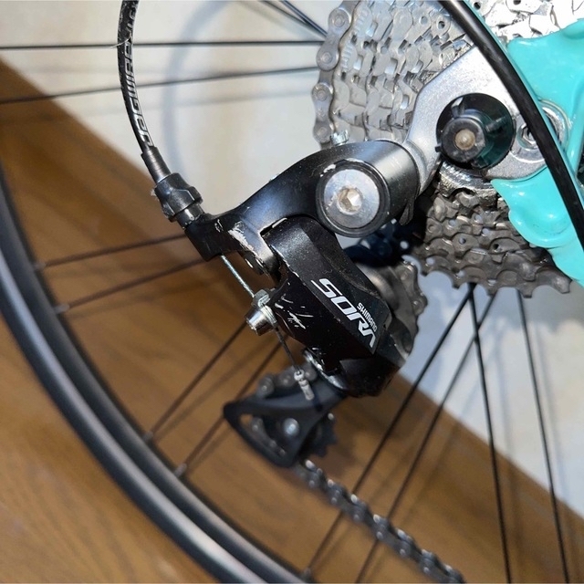 Bianchi(ビアンキ)の栗ごはん様専用Bianchi Via Nirone7 2020モデル　44サイズ スポーツ/アウトドアの自転車(自転車本体)の商品写真