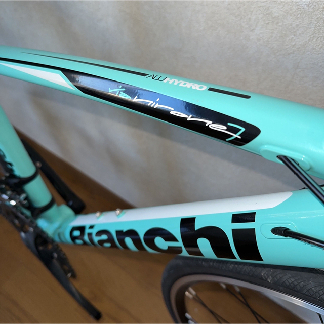 Bianchi(ビアンキ)の栗ごはん様専用Bianchi Via Nirone7 2020モデル　44サイズ スポーツ/アウトドアの自転車(自転車本体)の商品写真