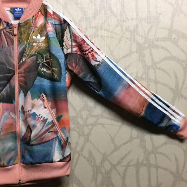 人気限定品 adidas - ◎ほぼ未使用 アディダス シューズ柄 総柄