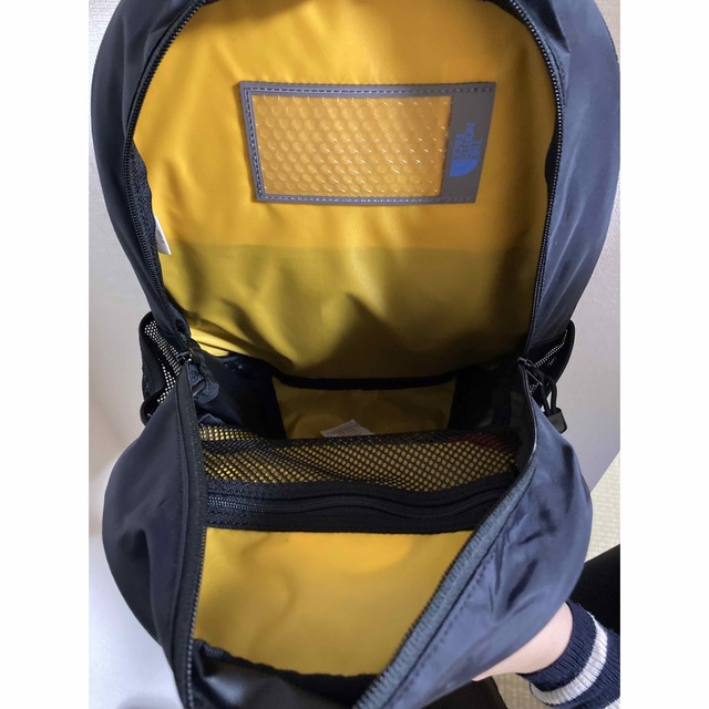 THE NORTH FACE(ザノースフェイス)のTHE NORTH FACE SMALL DAY キッズ/ベビー/マタニティのこども用バッグ(リュックサック)の商品写真