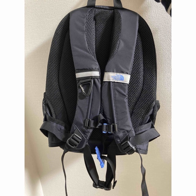 THE NORTH FACE(ザノースフェイス)のTHE NORTH FACE SMALL DAY キッズ/ベビー/マタニティのこども用バッグ(リュックサック)の商品写真