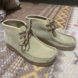 クラークス(Clarks)のClarks originalsワラビーブーツ　デザートブーツ スエード(ブーツ)