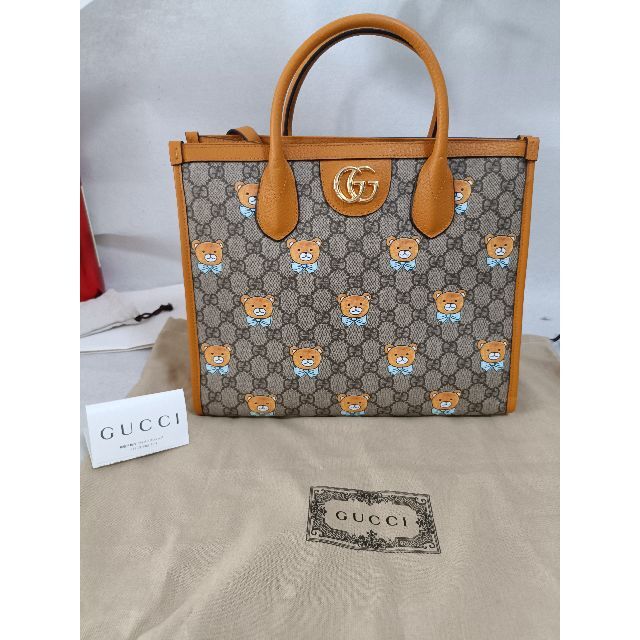毎日続々入荷 GUCCI グッチ EXO KAI×GUCCI コラボ クマ クラッチバッグ