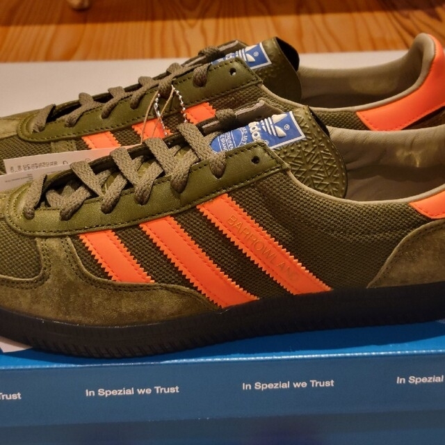 adidas(アディダス)のadidasスペツィア  SPZL バロウランド BARROWLAND　限定品 メンズの靴/シューズ(スニーカー)の商品写真