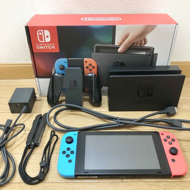 Nintendo Switch 本体