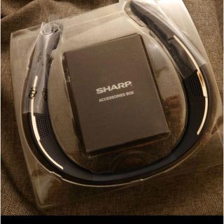 シャープ(SHARP)の時間限定値下げ　新品未使用　シャープ サウンドパートナー ネックスピーカー(ヘッドフォン/イヤフォン)