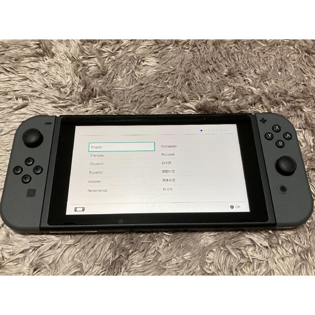 Nintendo Switch(ニンテンドースイッチ)のNintendo Switch　本体　スイッチ エンタメ/ホビーのゲームソフト/ゲーム機本体(家庭用ゲーム機本体)の商品写真