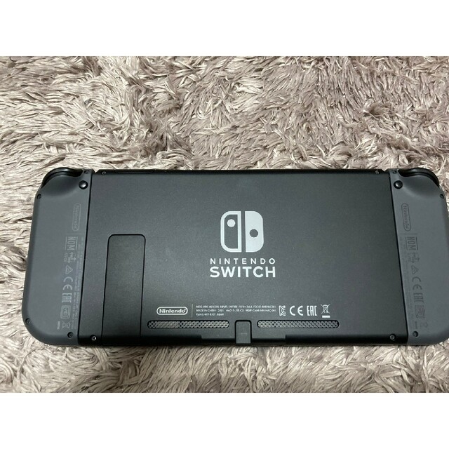 Nintendo Switch(ニンテンドースイッチ)のNintendo Switch　本体　スイッチ エンタメ/ホビーのゲームソフト/ゲーム機本体(家庭用ゲーム機本体)の商品写真