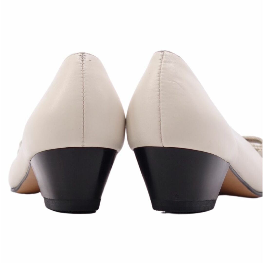サルヴァトーレ フェラガモ Salvatore Ferragamo パンプス ヴァラ カーフレザー ヒール シューズ 靴 レディース  5C(22.5cm相当) ホワイト