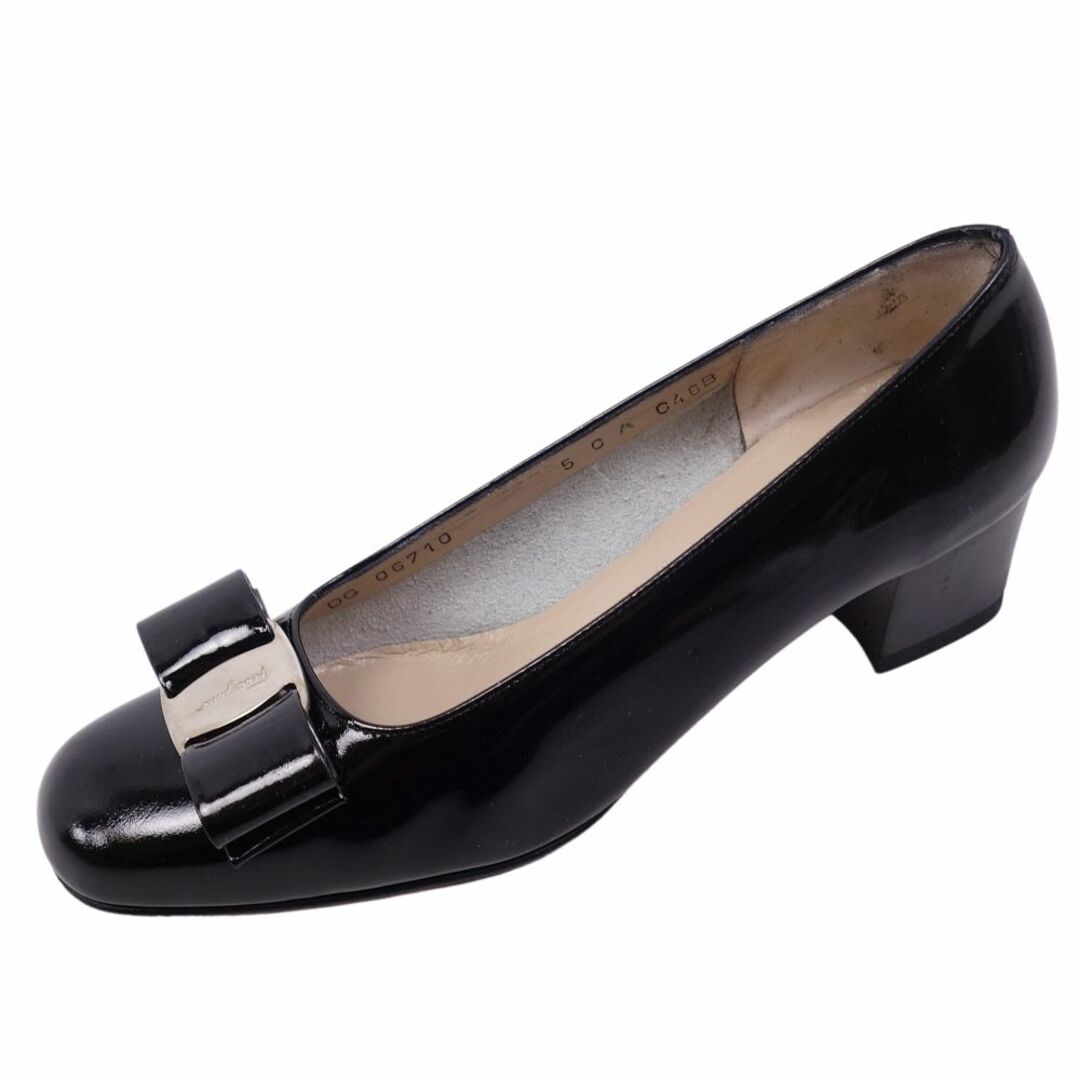 サルヴァトーレ フェラガモ Salvatore Ferragamo パンプス ヴァラ エナメルレザー ヒール シューズ 靴 レディース 5C(22.5cm相当) ブラック | フリマアプリ ラクマ