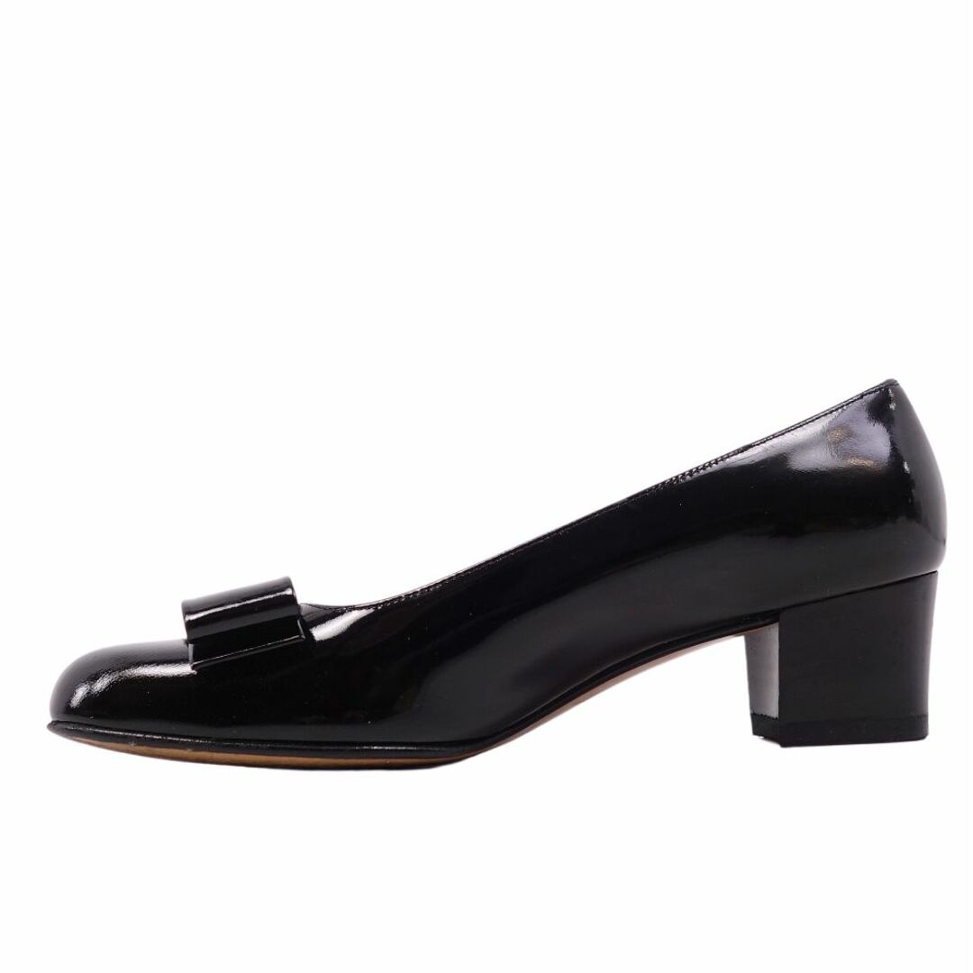 サルヴァトーレ フェラガモ Salvatore Ferragamo パンプス ヴァラ エナメルレザー ヒール シューズ 靴 レディース 5C(22.5cm相当) ブラック