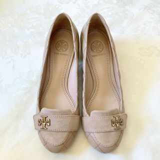 トリーバーチ(Tory Burch)の未使用 キルティングパンプス 22.5(ハイヒール/パンプス)