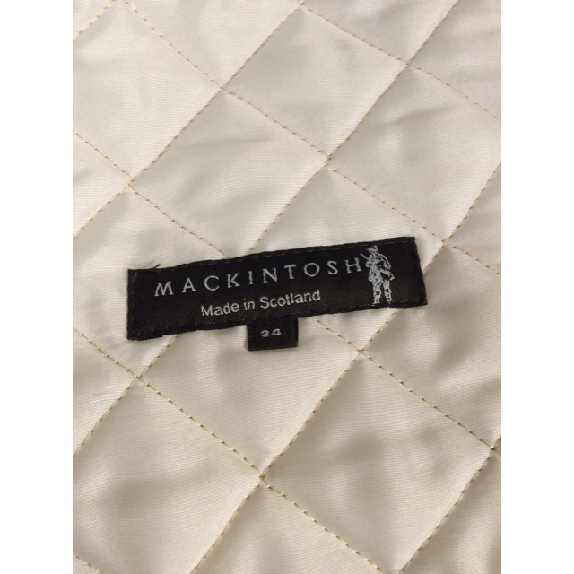 MACKINTOSH(マッキントッシュ)の美品 マッキントッシュ 中綿キルティングジャケット サイズ34　ホワイト メンズのジャケット/アウター(その他)の商品写真