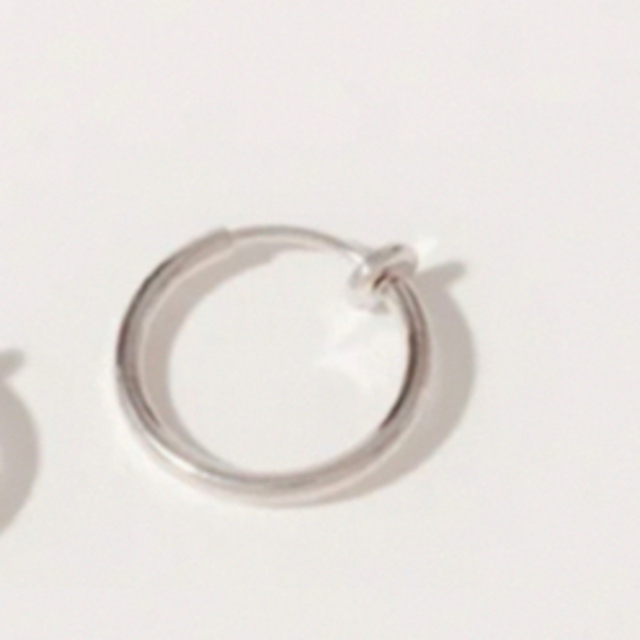 Simple Hoop Earring  シンプル イヤリング　シルバー レディースのアクセサリー(イヤリング)の商品写真