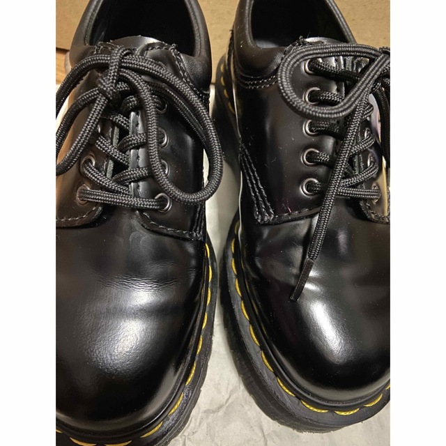 Dr.Martens(ドクターマーチン)のポッピンシャワー様専用ドクターマーチン 8053QUAD UK3厚底シューズ レディースの靴/シューズ(ローファー/革靴)の商品写真