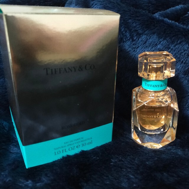 Tiffany & Co.(ティファニー)のTiffany& Co. ローズゴールドオードパルファム 30ml コスメ/美容の香水(香水(女性用))の商品写真