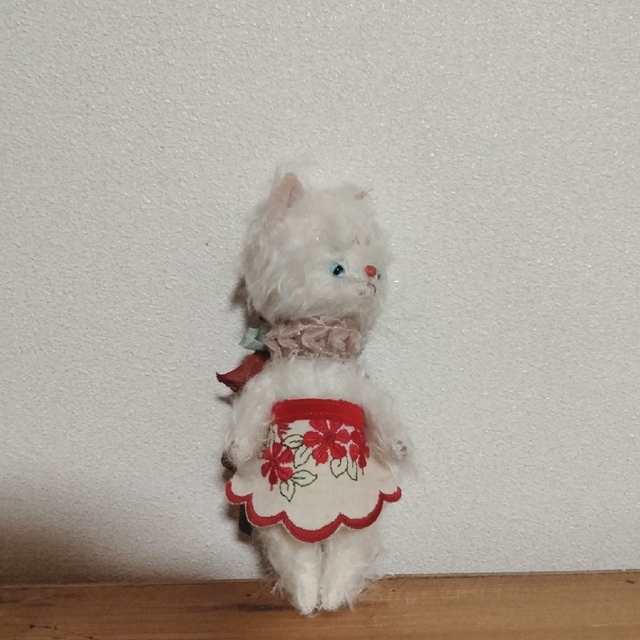 クリスマス白猫さん
