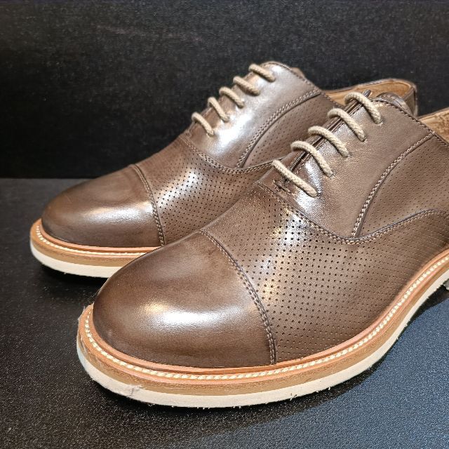 ブレコス（Brecos）イタリア製革靴 トープグレー 41 メンズの靴/シューズ(ドレス/ビジネス)の商品写真
