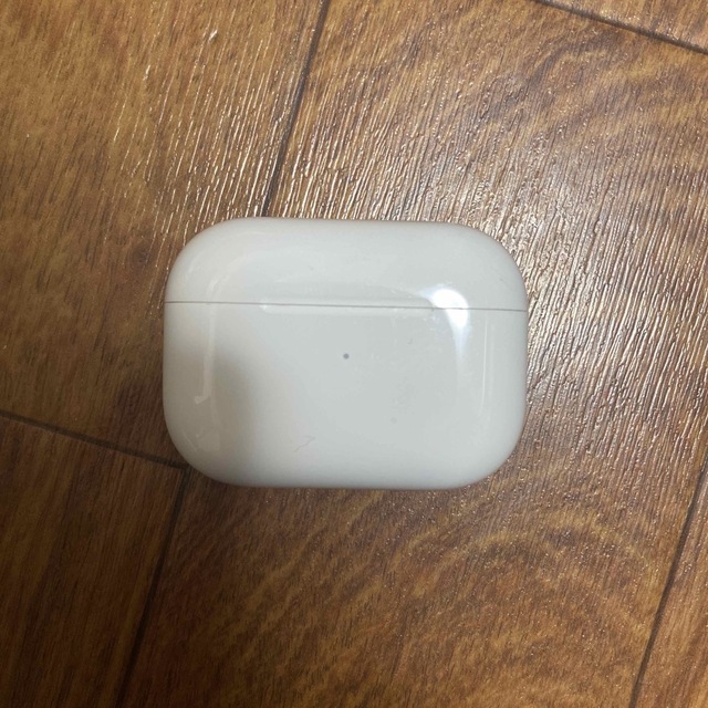 AirPods Pro 充電ケース