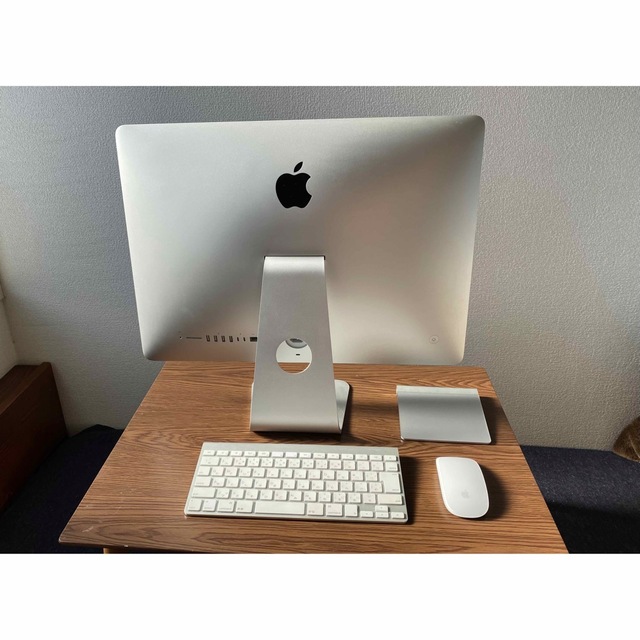 Mac (Apple)(マック)のRetina 4K iMac2017 ＋アクセサリー3種とSSD  スマホ/家電/カメラのPC/タブレット(デスクトップ型PC)の商品写真