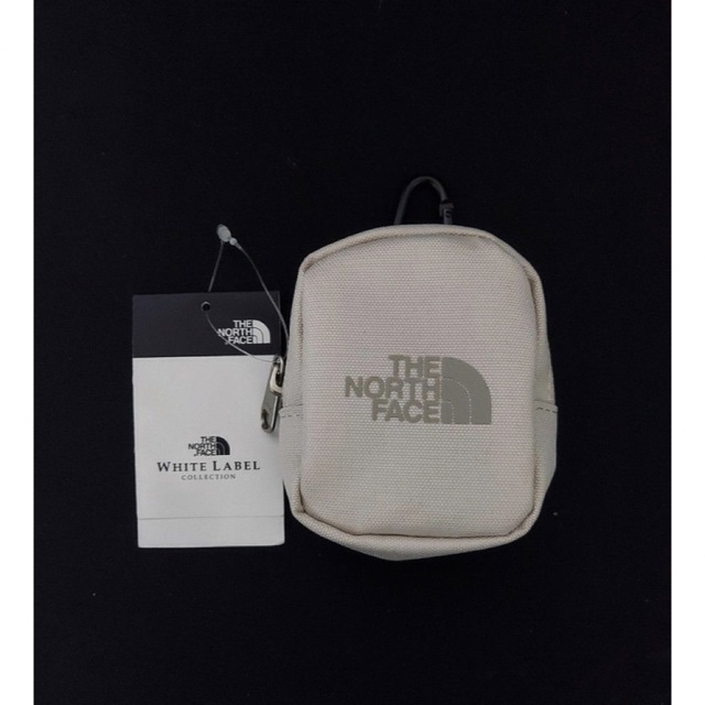 THE NORTH FACE(ザノースフェイス)の【新品】North Face ミニポーチ レディースのファッション小物(ポーチ)の商品写真