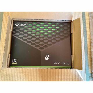 エックスボックス(Xbox)のほぼ新品、美品！Xbox Series X 、レシート有り(家庭用ゲーム機本体)