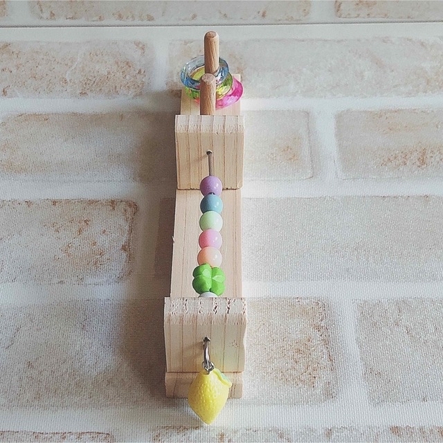 ■new■小鳥のおもちゃ④ レモン ハンドメイドのペット(おもちゃ/ペット小物)の商品写真