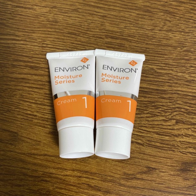 ENVIRON(エンビロン)のエンビロン　モイスチャークリーム1 コスメ/美容のキット/セット(サンプル/トライアルキット)の商品写真