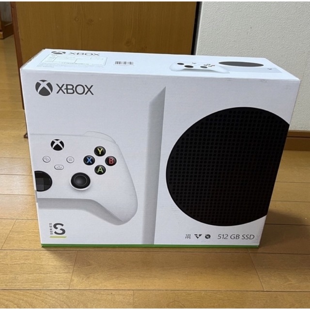 Xbox(エックスボックス)のXbox Series S RRS-00015 エンタメ/ホビーのゲームソフト/ゲーム機本体(家庭用ゲーム機本体)の商品写真