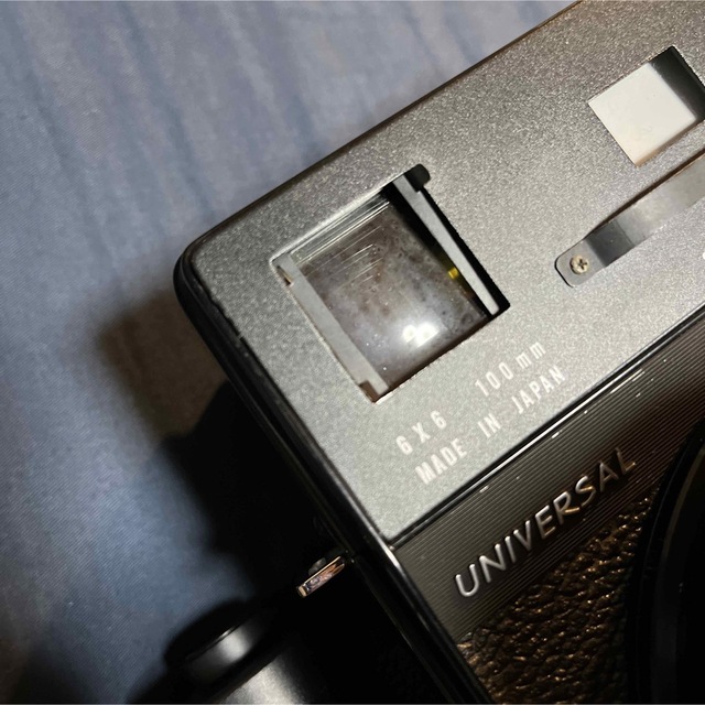 USTMamiya(マミヤ)のMAMIYA UNIVERSAL スマホ/家電/カメラのカメラ(フィルムカメラ)の商品写真