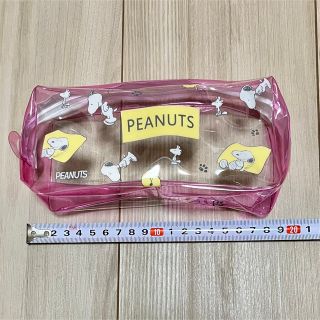 ピーナッツ(PEANUTS)のスヌーピー ビニールポーチ(ポーチ)