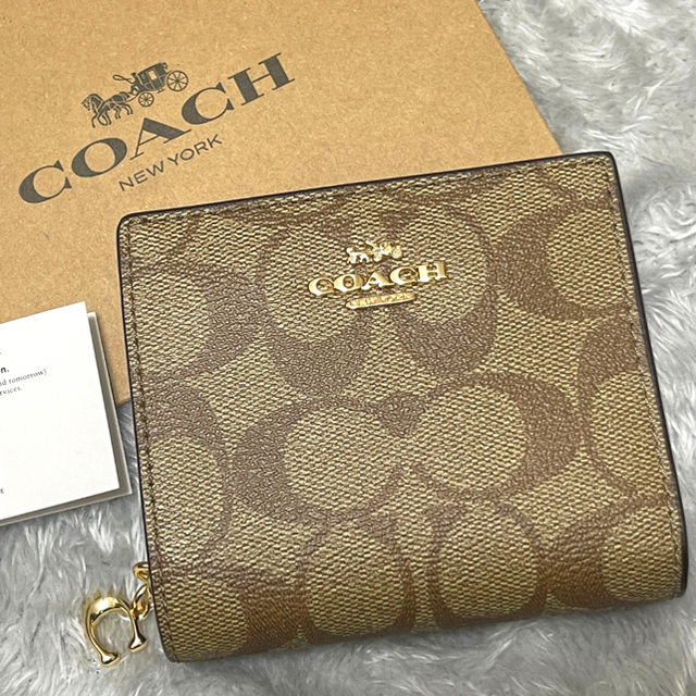 COACH - 年末年始セール!【新品】COACH コーチ スナップ ウォレット