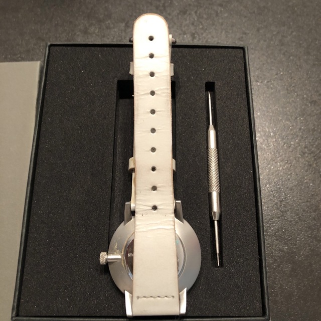 TRIWA 白 レディース 腕時計 SVST102 TRIWA 白 レディース 腕時計 SVST102
