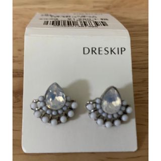 ドレスキップ(DRESKIP)の未使用ピアス(ピアス)