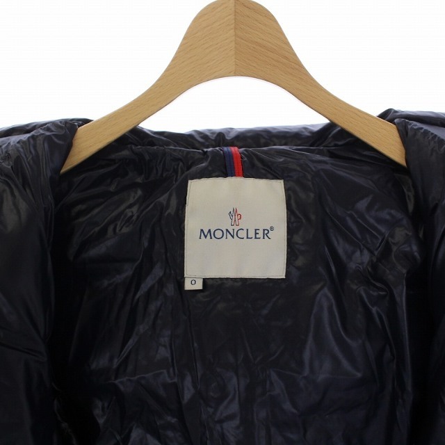MONCLER(モンクレール)のモンクレール BERENGERE ダウンジャケット フード ナイロン 0 紺 レディースのジャケット/アウター(ダウンジャケット)の商品写真