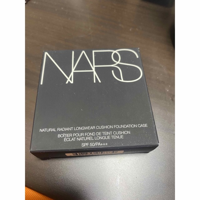 NARS(ナーズ)のナーズクッションファンデケース コスメ/美容のベースメイク/化粧品(ファンデーション)の商品写真