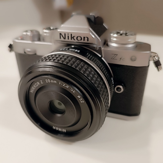 Nikon - 【値下げ／ほぼ新品】Nikon Z fc 28mm f/2.8 Special