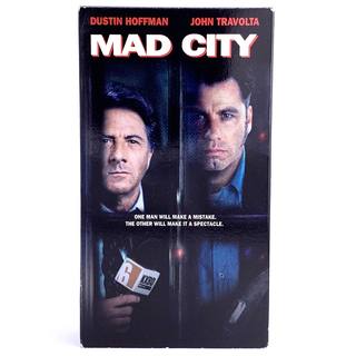 【VHS】MAD CITY マッドシティー 映画 海外 英語 ビデオテープ(外国映画)