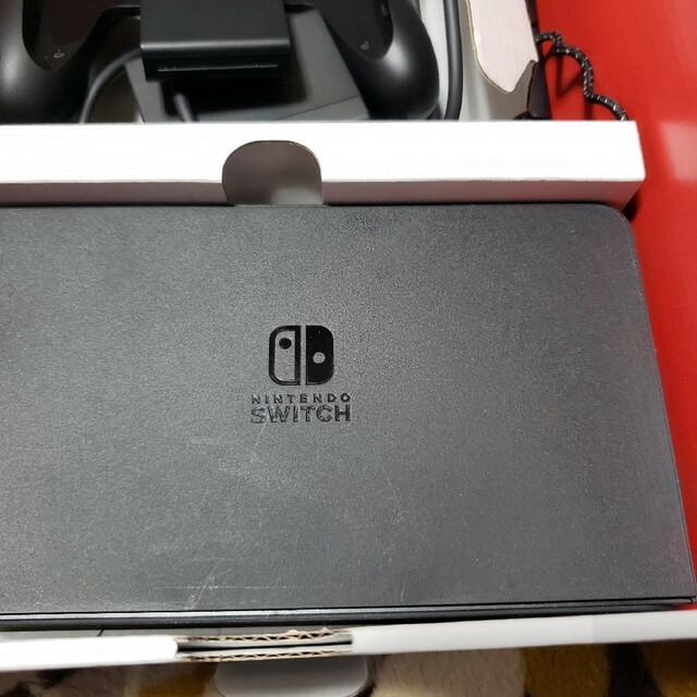 NINTENDO SWITCH  有機ELモデル　有機ELスイッチ　ニンテンドー