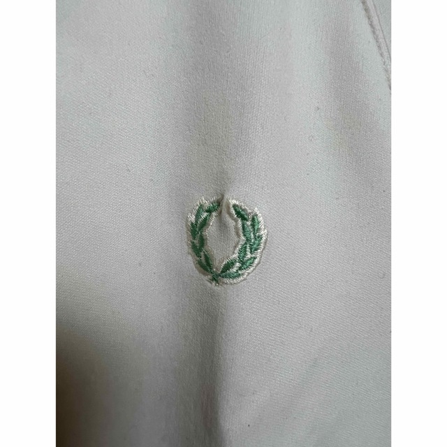 FRED PERRY(フレッドペリー)の90s ヴィンテージ フレッドペリー ロゴ 月桂樹 ワッペン ジャージ レディースのジャケット/アウター(その他)の商品写真