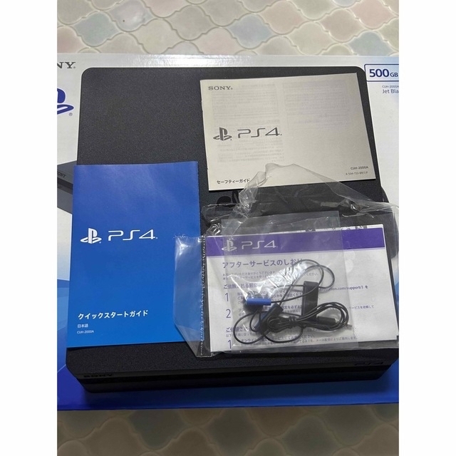 美品　PlayStation4 500GB CUH-2000 プレイステーション