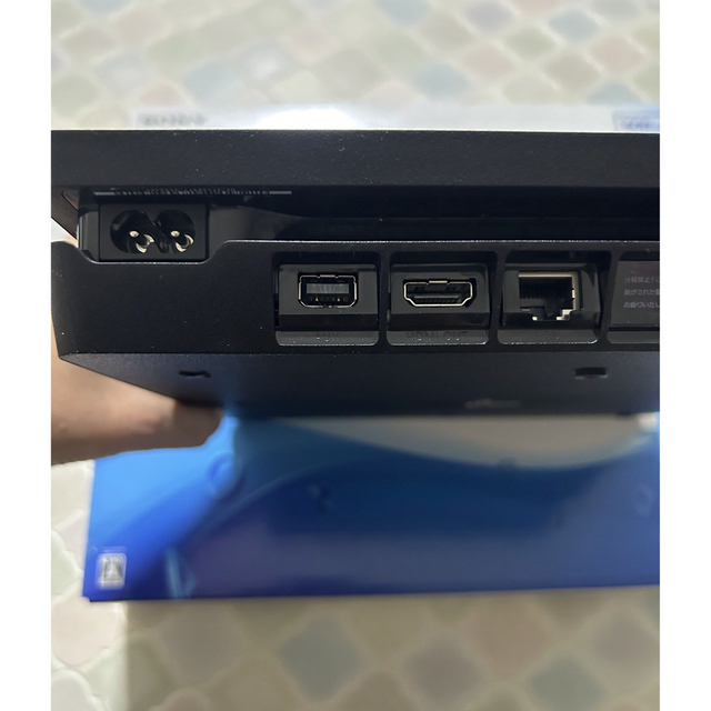 美品　PlayStation4 500GB CUH-2000 プレイステーション