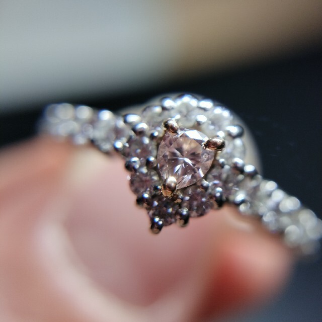 FANCYピンクダイヤモンド　PT900 リング レディースのアクセサリー(リング(指輪))の商品写真