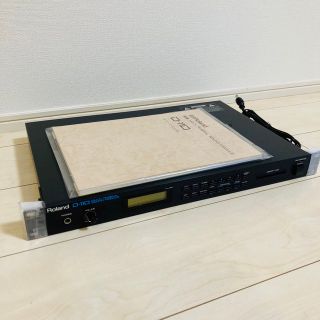 ローランド(Roland)の【美品】Roland D-110 音源モジュール(音源モジュール)