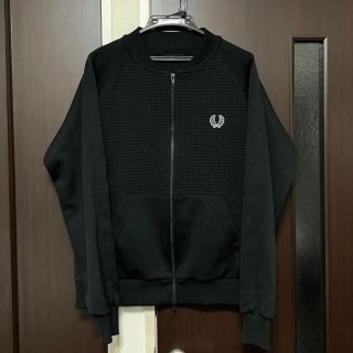 フレッドペリー(FRED PERRY)のFredperry トラックジャケット　(ジャージ)