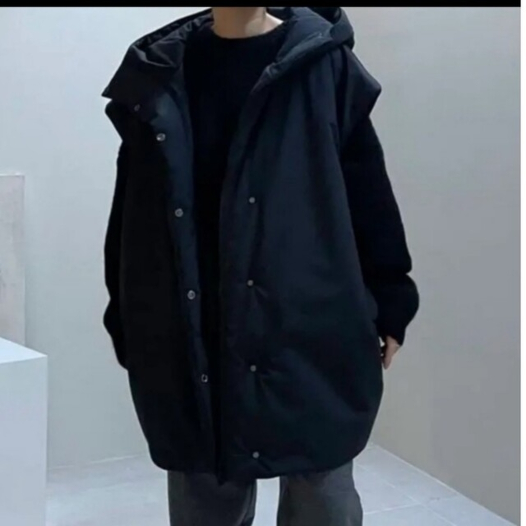 argue COCOON COAT VEST BLACK