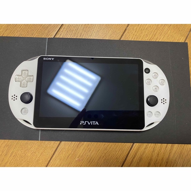 ゲームソフトゲーム機本体SONY PlayStationVITA PCH-2000 ZA22 本体