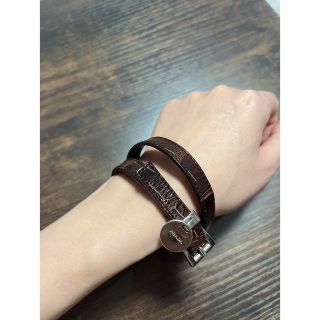 プラダ ブレスレット/バングルの通販 100点以上 | PRADAのレディースを プラダ ブレスレット/バングルの通販 100点以上 | PRADAのレディースを