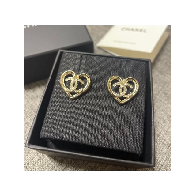 ついに再販開始!】 CHANEL 2023年クルーズコレクション シャネル