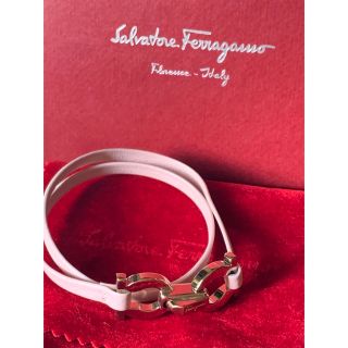 サルヴァトーレフェラガモ(Salvatore Ferragamo)の美品☆サルヴァトーレ フェラガモ ダブルガンチーニブレスレット レザー 革(ブレスレット/バングル)